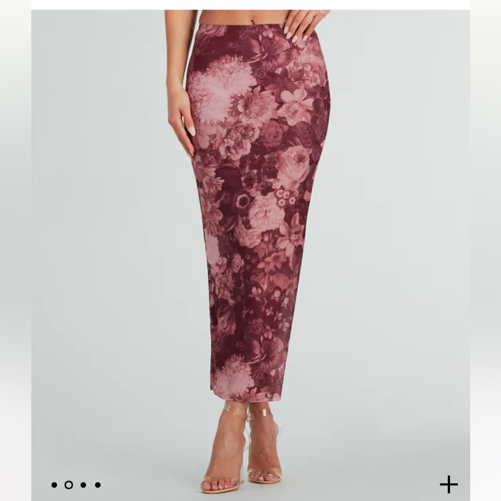 Windsor Stroll the Garden Mesh Pink/Purple Floral Maxi Skirt NWT SIZE MEDIUM